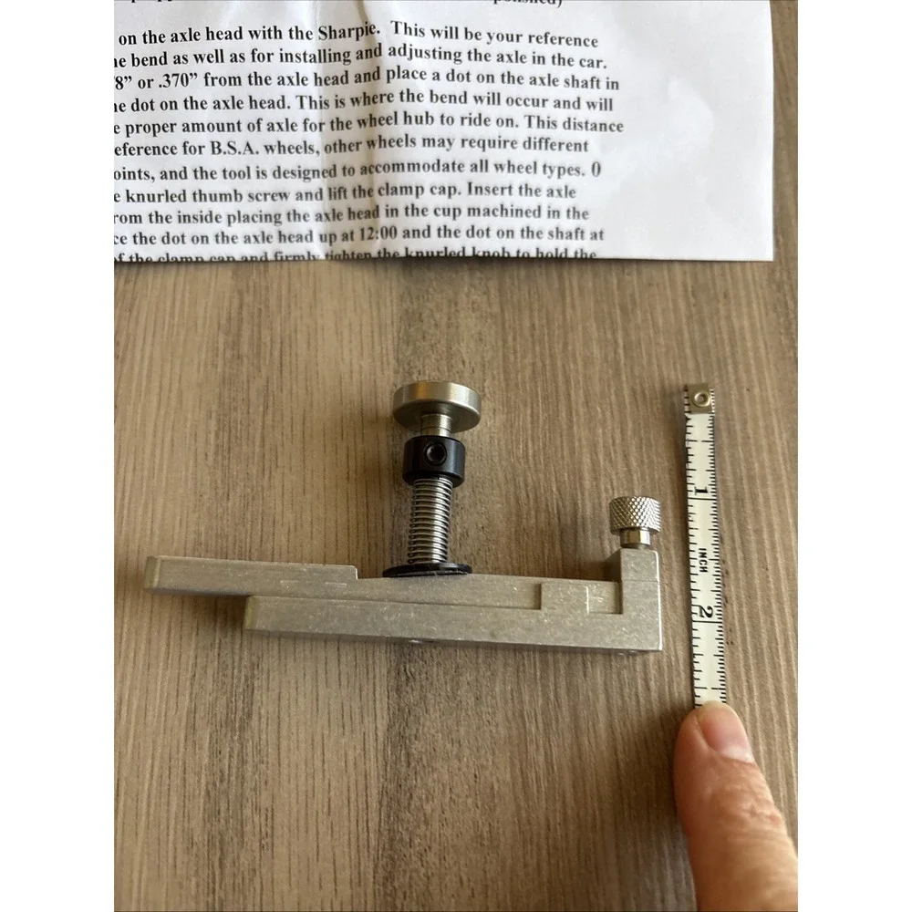 DERBY WORX INC Pro Axle Bender‎ DWXAB01 Pinewood Derby